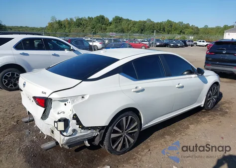 2021 Nissan Altima Sr Fwd z USA, uszkodzony, nr VIN 1N4BL4CV9MN420238